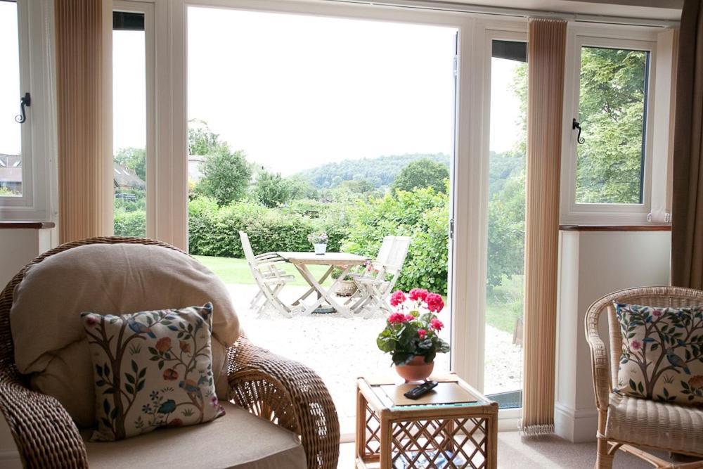 The Old Hop Kiln Barn Bed & Breakfast Питърсфилд Екстериор снимка
